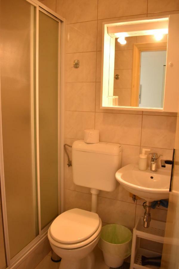 Guest House Micin Vodice Exterior foto